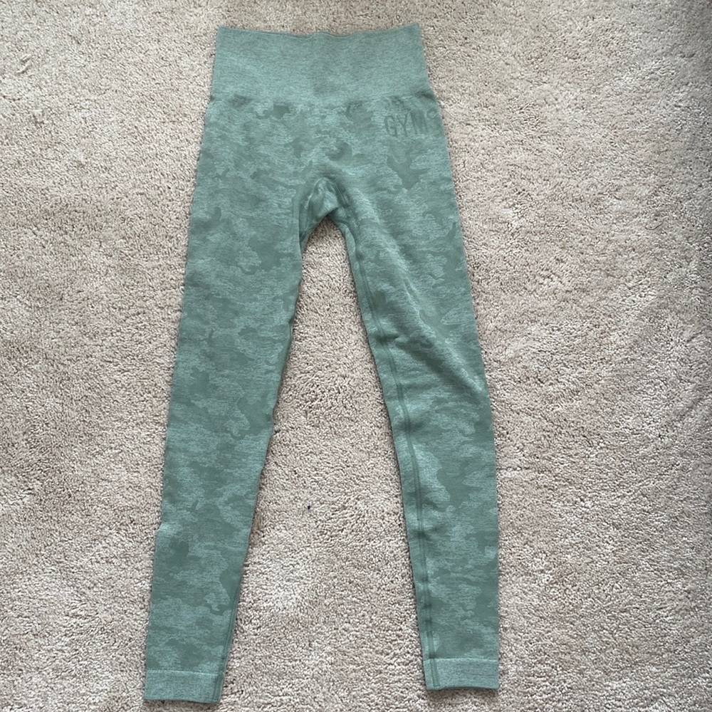 Gym Shark green camo leggings
